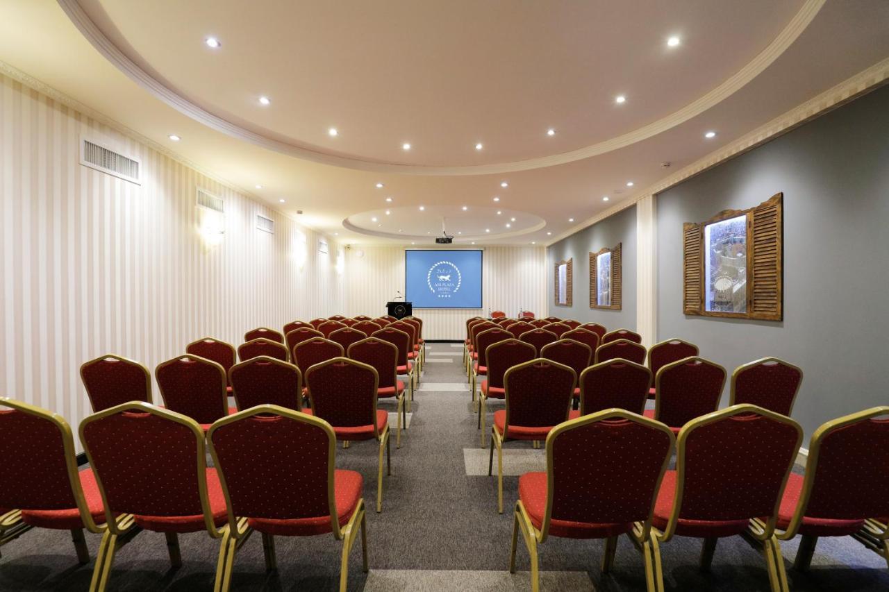 Ani Plaza Hotel Jerevan Eksteriør billede