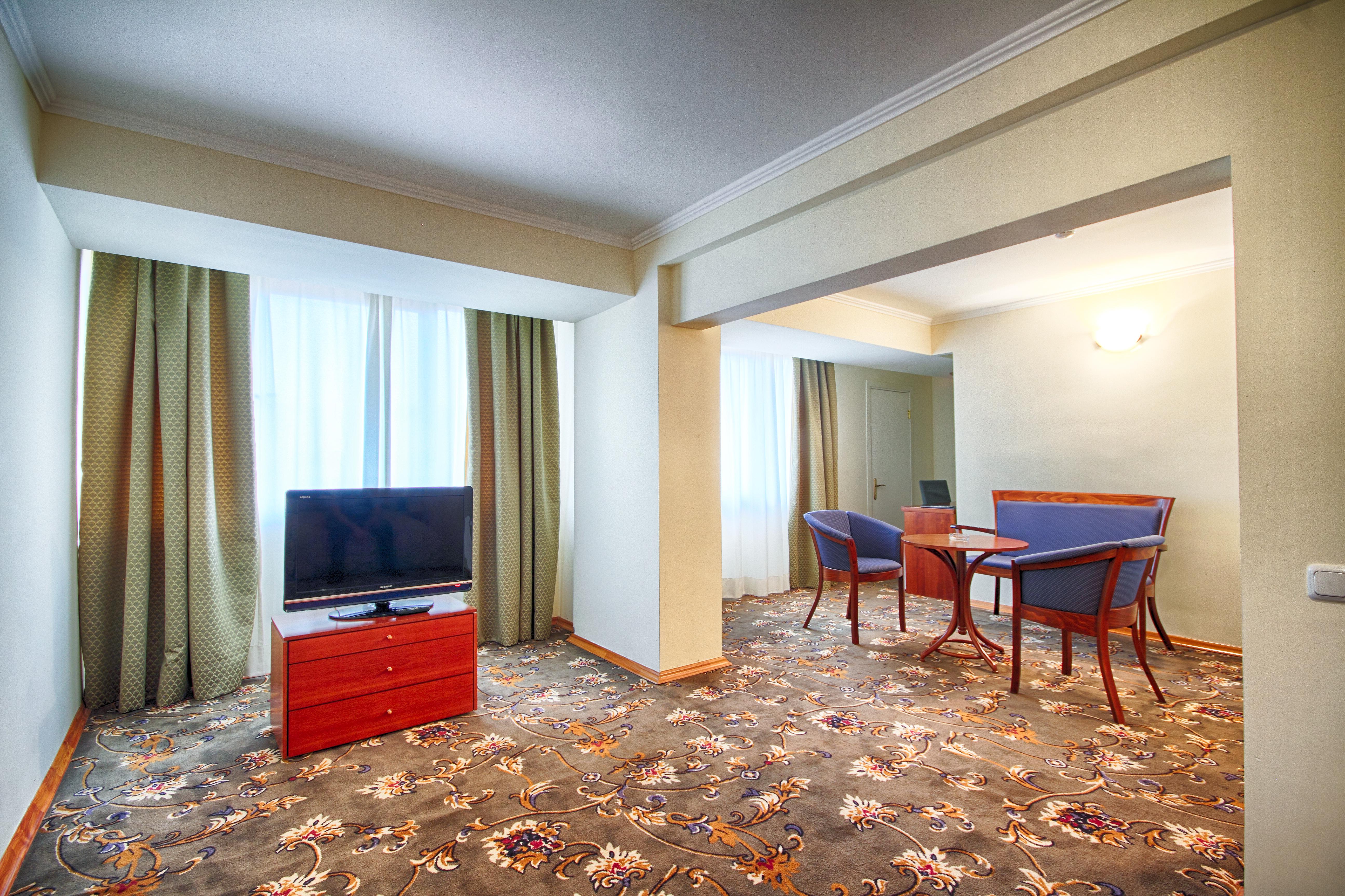 Ani Plaza Hotel Jerevan Eksteriør billede