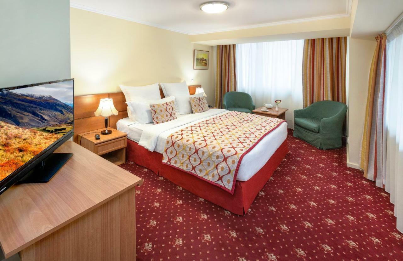 Ani Plaza Hotel Jerevan Eksteriør billede