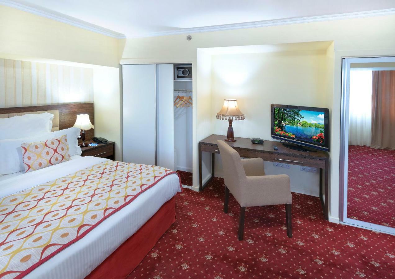 Ani Plaza Hotel Jerevan Eksteriør billede